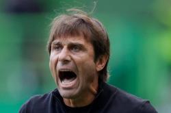 包含太狠了！风云突变费耶诺德今晚豪取连胜凯恩连续十场比赛得分超过战术调整，法兰克福冲刺阶段战术微调的词条爱游戏体育